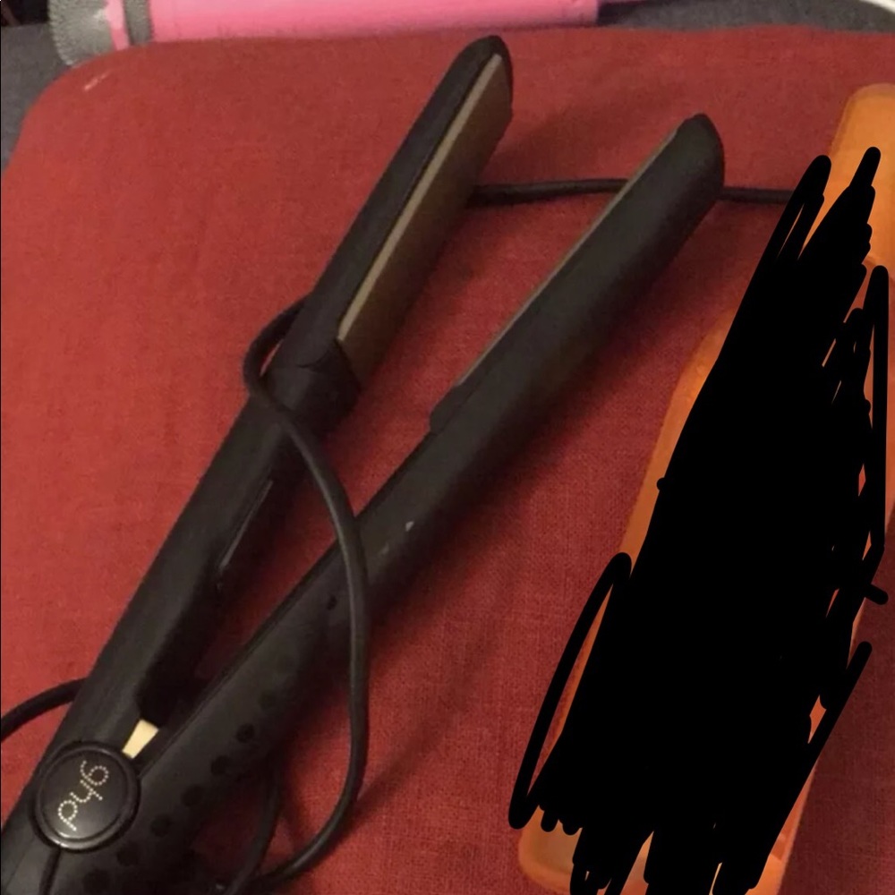 GHD professionals ceramic 1 inch gold flat iron